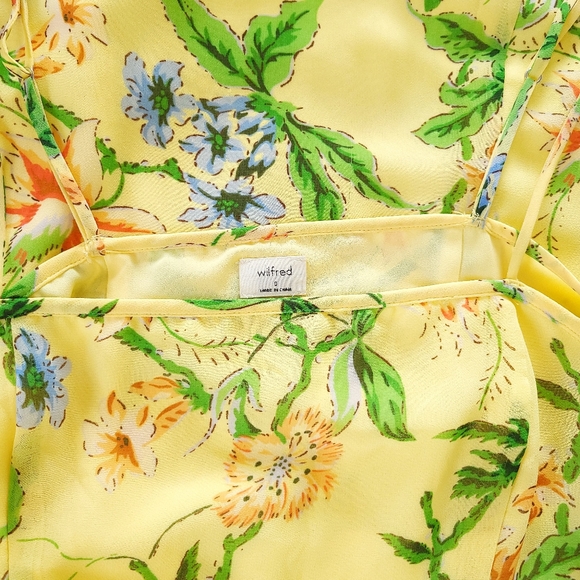 Aritzia Wilfred Destination Square Neck Hawaii Floral Midi Slip Dress - Picture 4 of 16